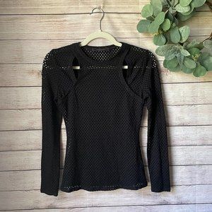 BCBG Maxazria Long Sleeve Top    KA11-25